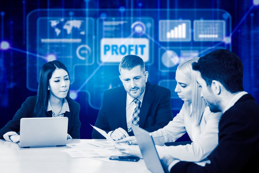 business-growth-chart-business-people-having-meeting